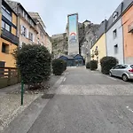 Apartment Au Pied Du Chateau *