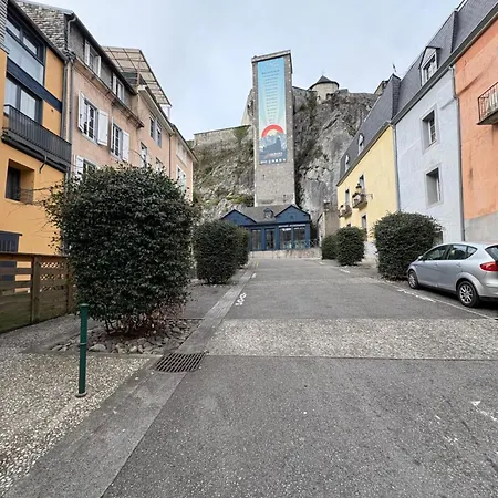 Apartament Au Pied Du Chateau *